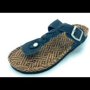 Muk Luks Womens Marsha Terra Turf Sandals Size 7